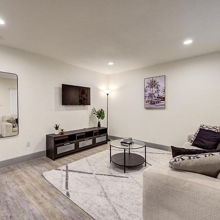 Trendy Midtown Apt, Walk To Shops & Sites, Pets Ok Houston Exteriör bild