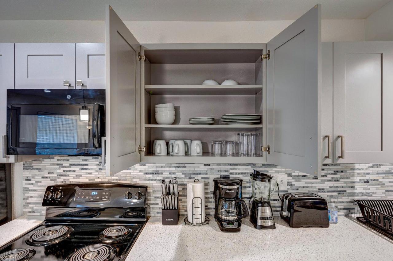 Trendy Midtown Apt, Walk To Shops & Sites, Pets Ok Houston Exteriör bild