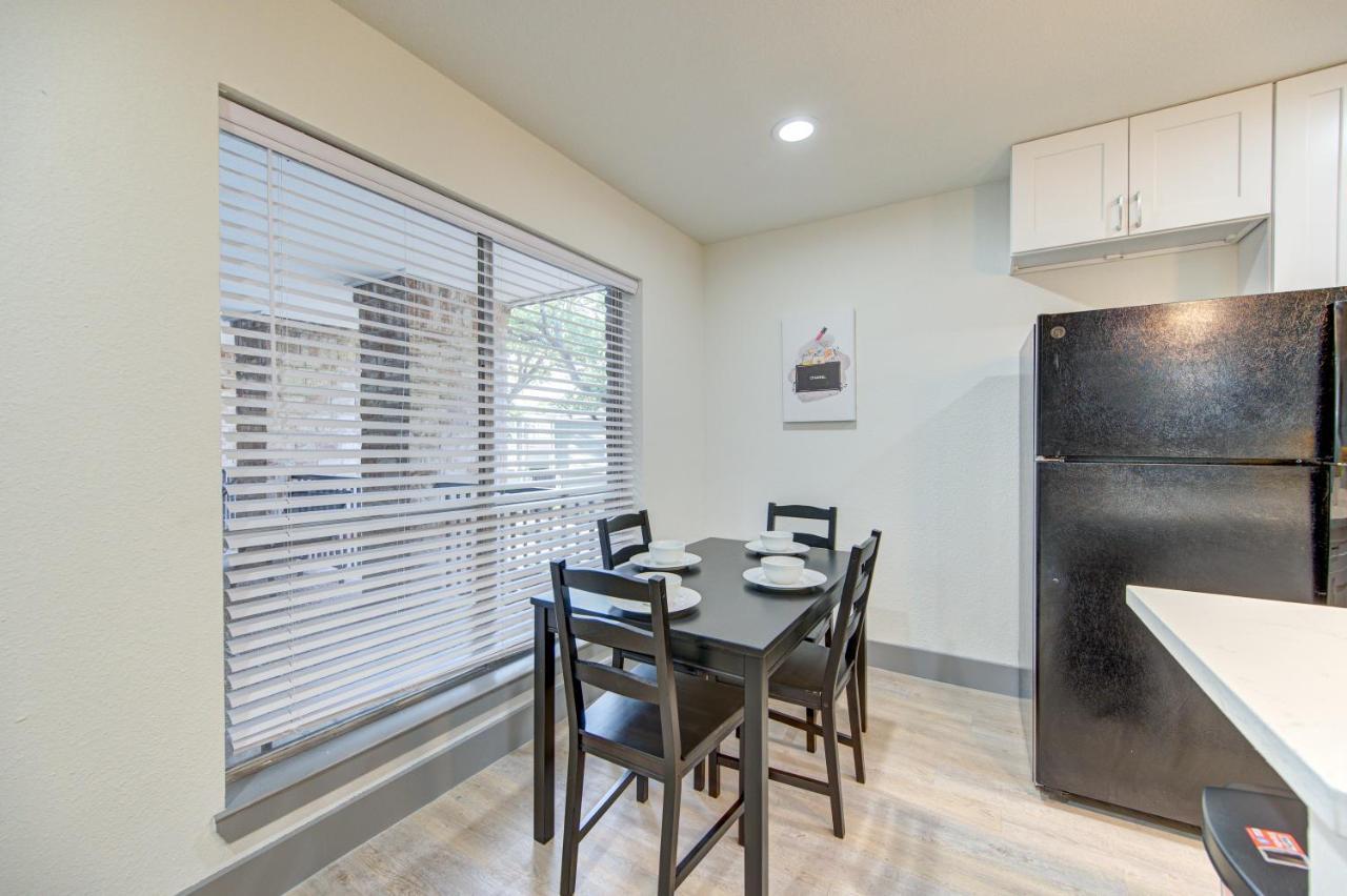 Trendy Midtown Apt, Walk To Shops & Sites, Pets Ok Houston Exteriör bild